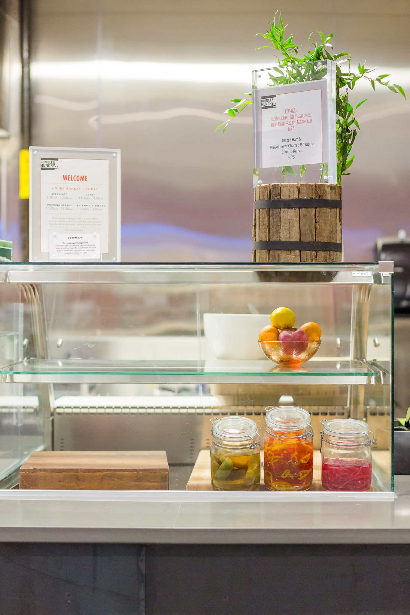 SparksUACafe2048px8431 Johnson Lancaster