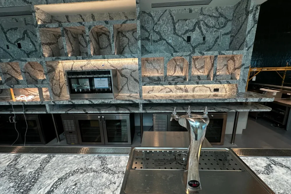 delta-charlotte-airport-food-service-equipment