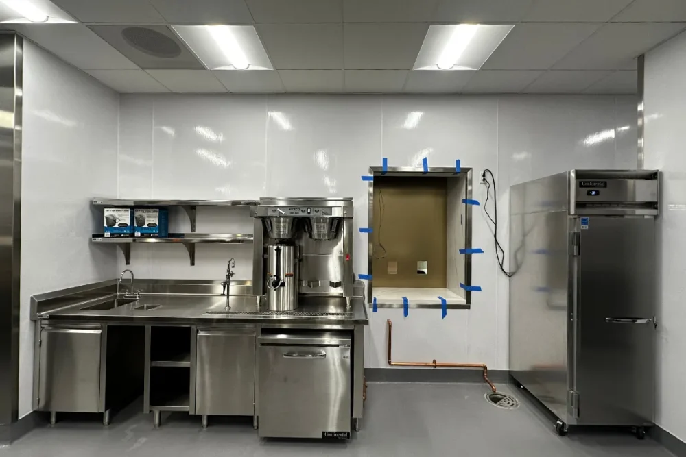 delta-charlotte-airport-foodservice-renovation